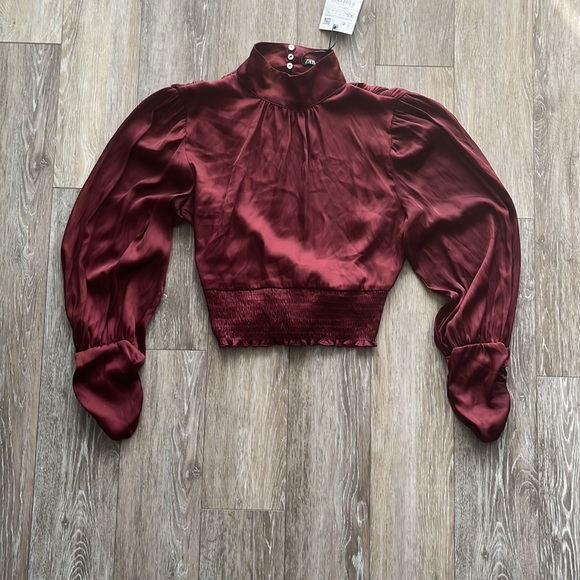 ZARA OPEN BACK CROPPED BLOUSE - Picture 3 of 9